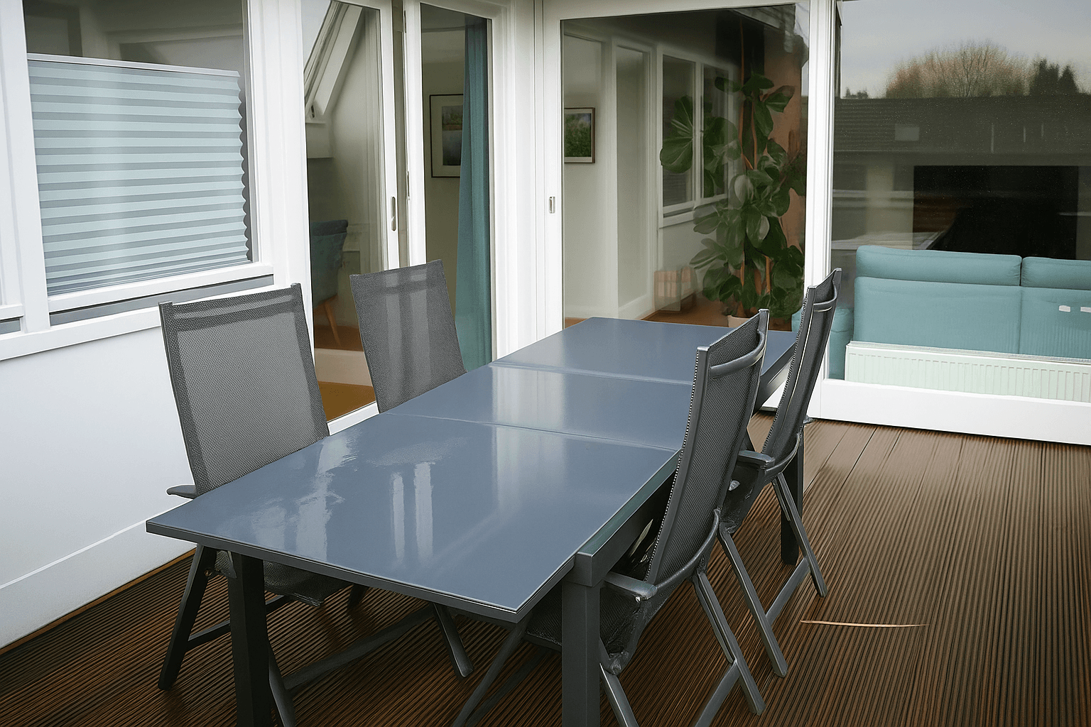 Pronájem bytu 2+1 64 m², Düsseldorf, Severní Porýní-Vestfálsko Pronájem bytu 2+1 64 m², Düsseldorf, Severní Porýní-Vestfálsko