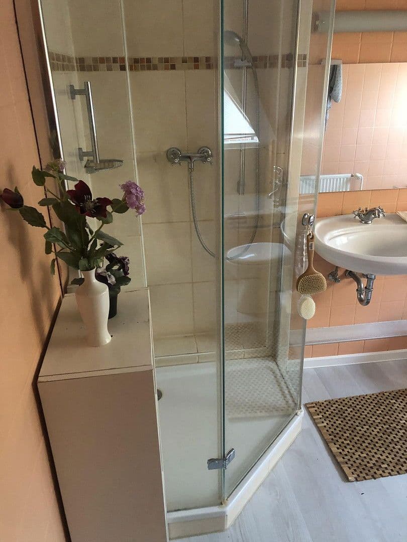 Pronájem domu 95 m², pozemek 180 m², Flensburg, Šlesvicko-Holštýnsko Pronájem domu 95 m², pozemek 180 m², Flensburg, Šlesvicko-Holštýnsko