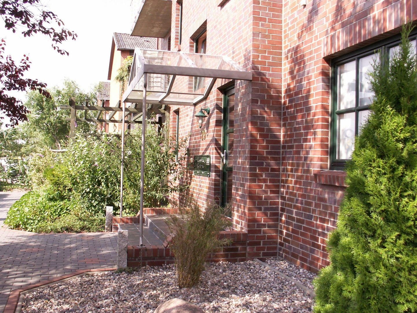 Prodej domu 1.299 m², pozemek 1.885 m², Henstedt-Ulzburg, Šlesvicko-Holštýnsko Prodej domu 1.299 m², pozemek 1.885 m², Henstedt-Ulzburg, Šlesvicko-Holštýnsko