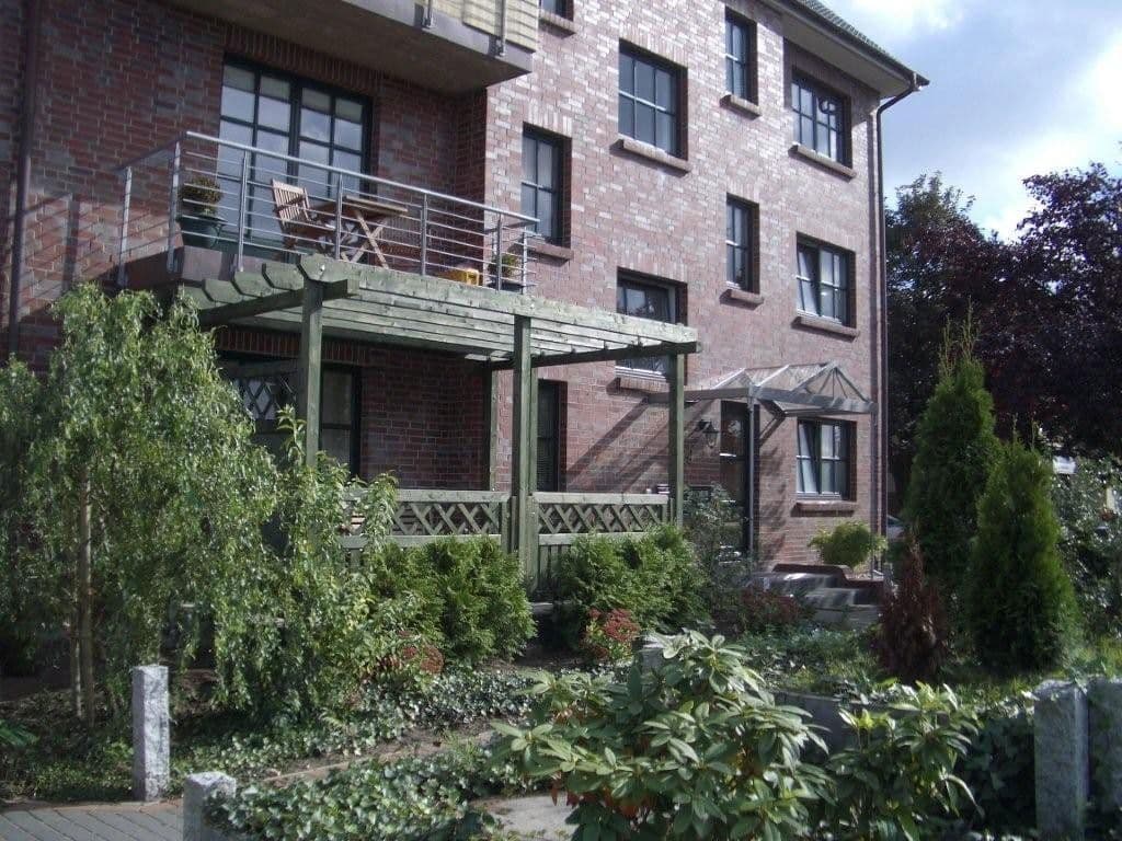 Prodej domu 1.299 m², pozemek 1.885 m², Henstedt-Ulzburg, Šlesvicko-Holštýnsko Prodej domu 1.299 m², pozemek 1.885 m², Henstedt-Ulzburg, Šlesvicko-Holštýnsko