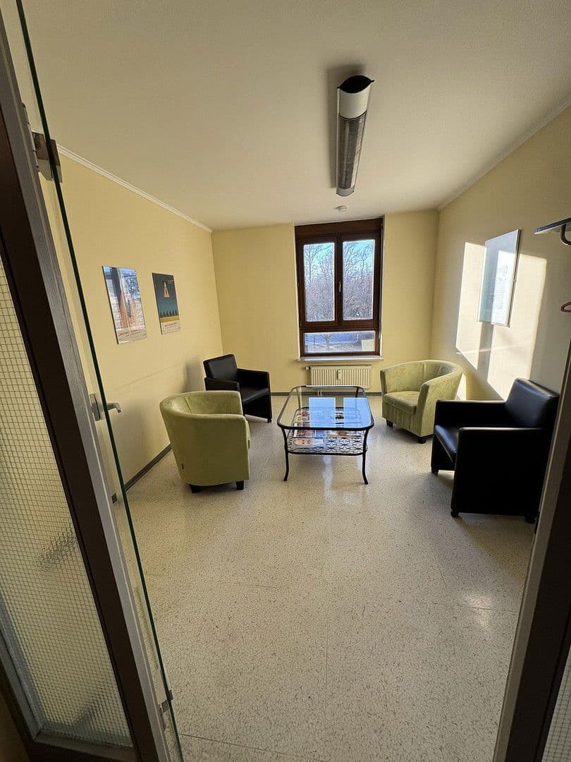 Pronájem kanceláře 157 m², Hemauerstr. 6, Regensburg, Bavorsko Pronájem kanceláře 157 m², Hemauerstr. 6, Regensburg, Bavorsko