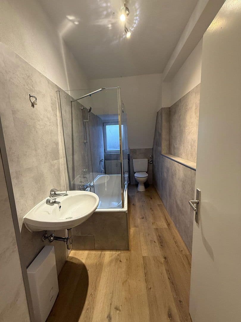 Pronájem bytu 2+1 62 m², Gostenhofener Hauptstraße, Nürnberg, Bavorsko Pronájem bytu 2+1 62 m², Gostenhofener Hauptstraße, Nürnberg, Bavorsko