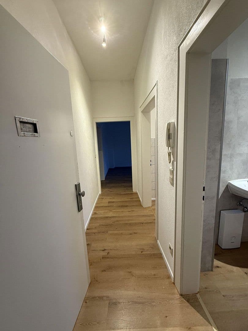 Pronájem bytu 2+1 62 m², Gostenhofener Hauptstraße, Nürnberg, Bavorsko Pronájem bytu 2+1 62 m², Gostenhofener Hauptstraße, Nürnberg, Bavorsko