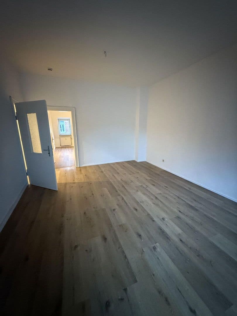 Pronájem bytu 2+1 62 m², Gostenhofener Hauptstraße, Nürnberg, Bavorsko Pronájem bytu 2+1 62 m², Gostenhofener Hauptstraße, Nürnberg, Bavorsko