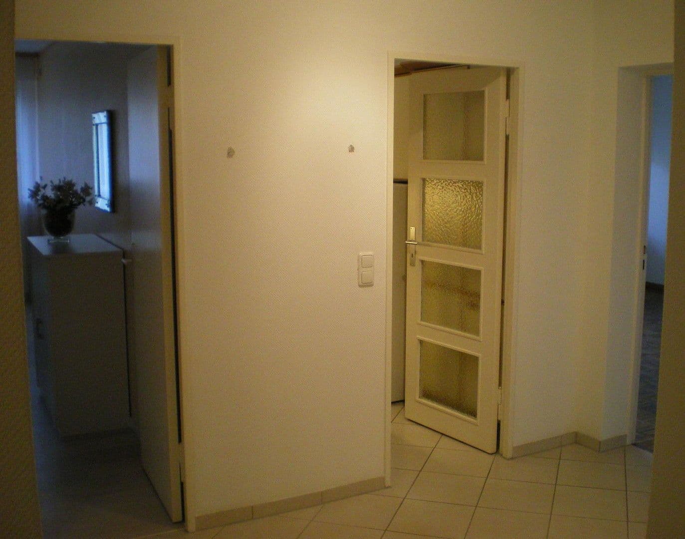 Prodej bytu 2+1 68 m², Angerburger Allee, Berlin, Berlín Prodej bytu 2+1 68 m², Angerburger Allee, Berlin, Berlín