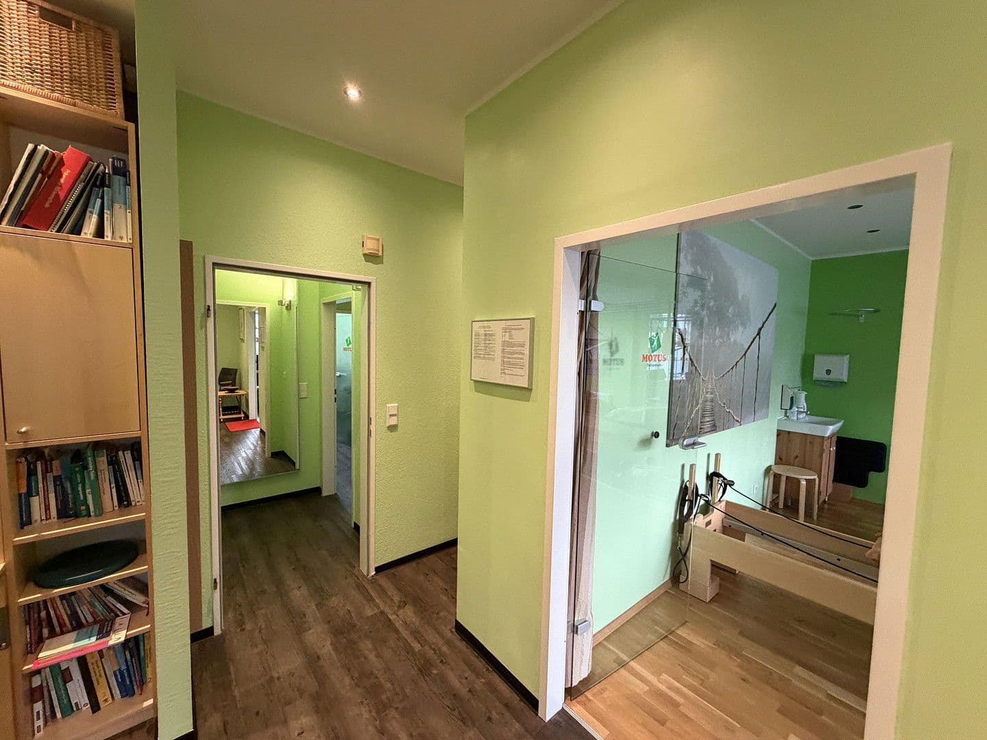 Pronájem kanceláře 129 m², Königsbergerstr. 24, Monheim am Rhein, Severní Porýní-Vestfálsko Pronájem kanceláře 129 m², Königsbergerstr. 24, Monheim am Rhein, Severní Porýní-Vestfálsko