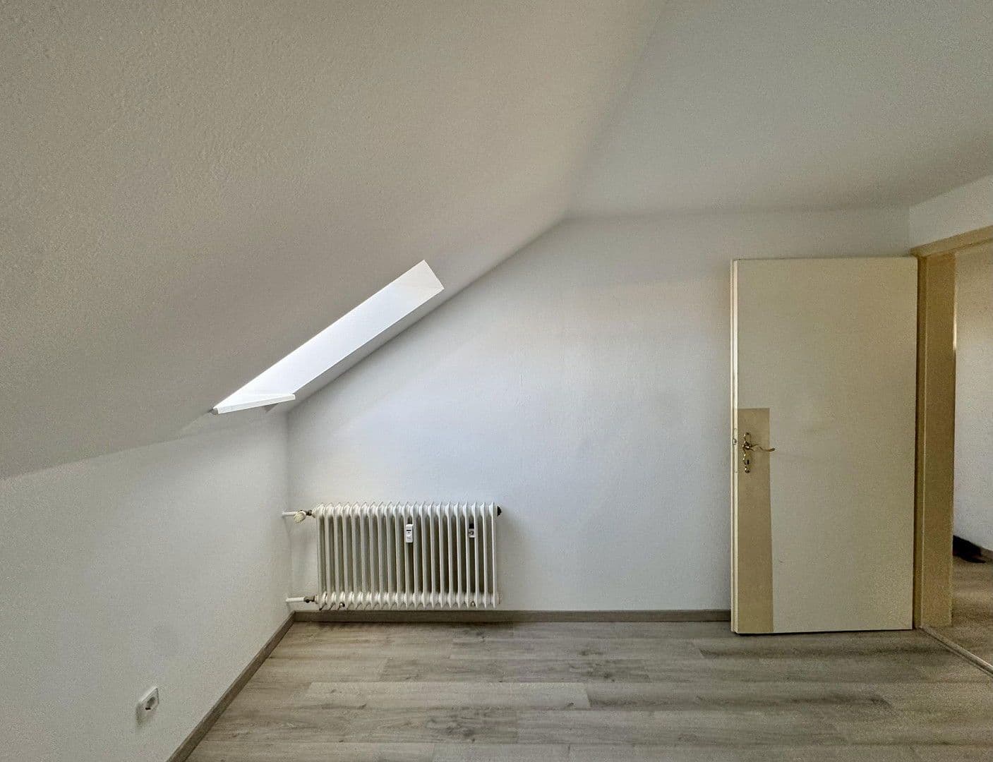 Pronájem bytu 3+1 56 m², Sonnenstraße 4, Barbing, Bavorsko Pronájem bytu 3+1 56 m², Sonnenstraße 4, Barbing, Bavorsko