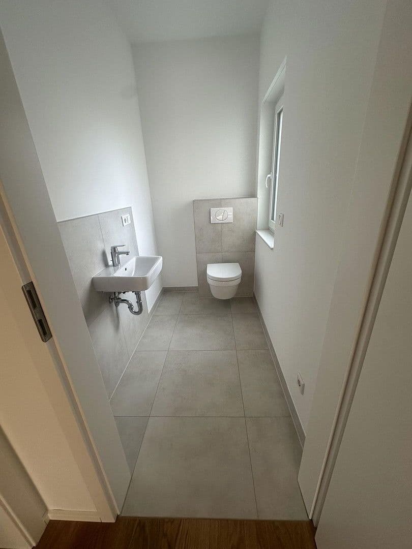 Prodej domu 159 m², pozemek 200 m², Hartenbrakenstrasse 28, Hannover, Dolní Sasko Prodej domu 159 m², pozemek 200 m², Hartenbrakenstrasse 28, Hannover, Dolní Sasko