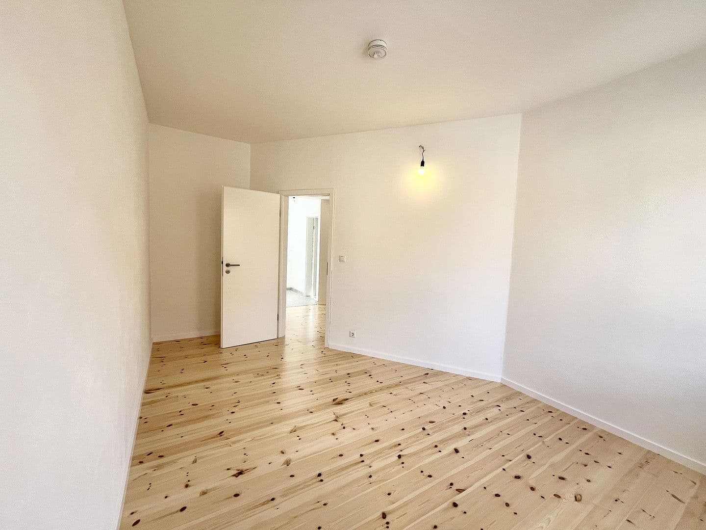 Pronájem bytu 4+1 82 m², Bad Belzig, Braniborsko Pronájem bytu 4+1 82 m², Bad Belzig, Braniborsko