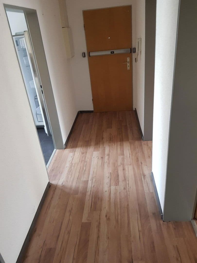 Pronájem bytu 2+1 64 m², Römerstr. 13, Worms, Porýní-Falc Pronájem bytu 2+1 64 m², Römerstr. 13, Worms, Porýní-Falc