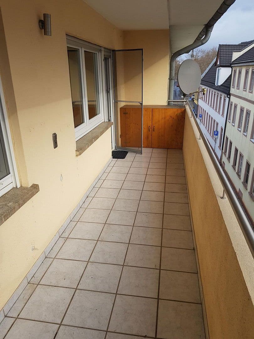 Pronájem bytu 2+1 64 m², Römerstr. 13, Worms, Porýní-Falc Pronájem bytu 2+1 64 m², Römerstr. 13, Worms, Porýní-Falc