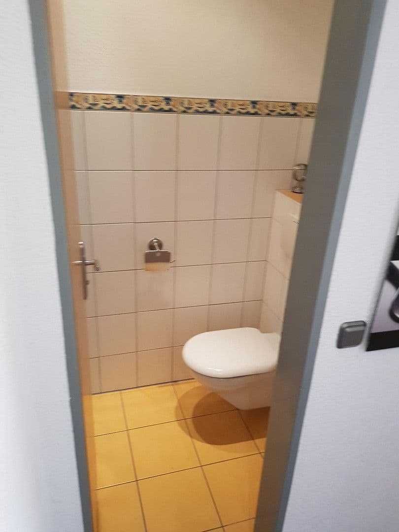 Pronájem bytu 2+1 64 m², Römerstr. 13, Worms, Porýní-Falc Pronájem bytu 2+1 64 m², Römerstr. 13, Worms, Porýní-Falc