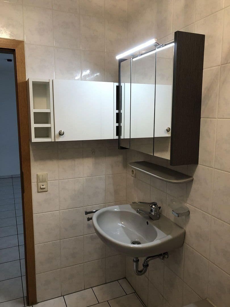 Prodej bytu 2+1 56 m², Schillerstraße 37, Schömberg, Bádensko-Württembersko Prodej bytu 2+1 56 m², Schillerstraße 37, Schömberg, Bádensko-Württembersko