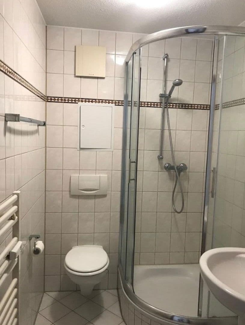 Pronájem bytu 1+1 23 m², Anhalter Straße 11, Halle (Saale), Sasko-Anhaltsko Pronájem bytu 1+1 23 m², Anhalter Straße 11, Halle (Saale), Sasko-Anhaltsko