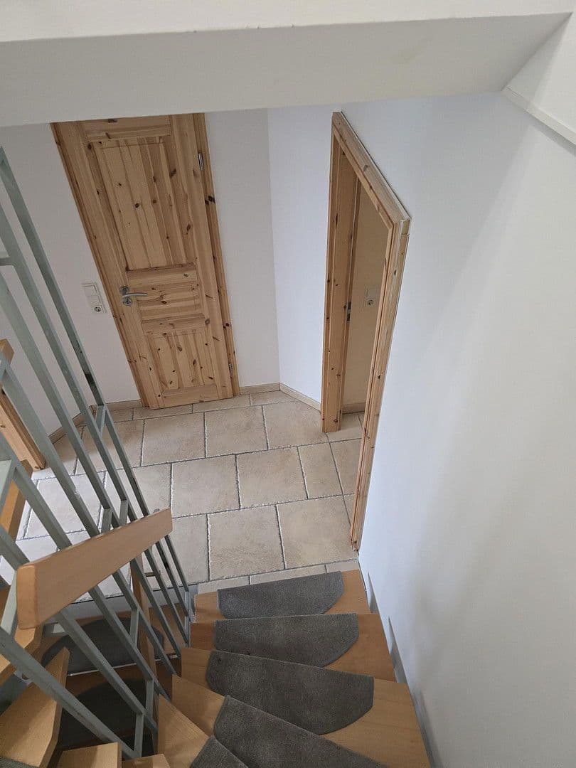 Pronájem domu 120 m², pozemek 237 m², Schmalenhofer Str., 27 A, Velbert, Severní Porýní-Vestfálsko Pronájem domu 120 m², pozemek 237 m², Schmalenhofer Str., 27 A, Velbert, Severní Porýní-Vestfálsko