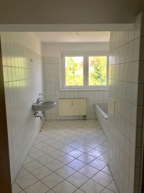 Pronájem bytu 3+1 80 m², Bennewitz, Sasko Pronájem bytu 3+1 80 m², Bennewitz, Sasko
