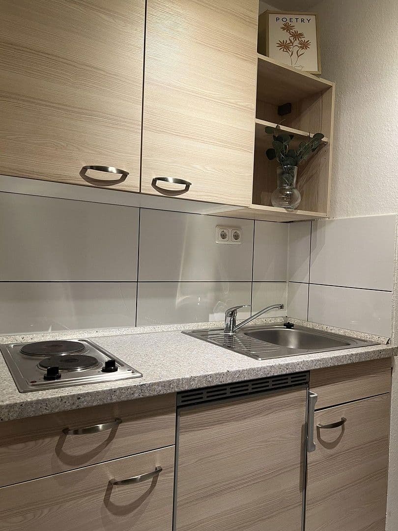 Pronájem bytu 1+1 27 m², Hamburg, Hamburg Pronájem bytu 1+1 27 m², Hamburg, Hamburg