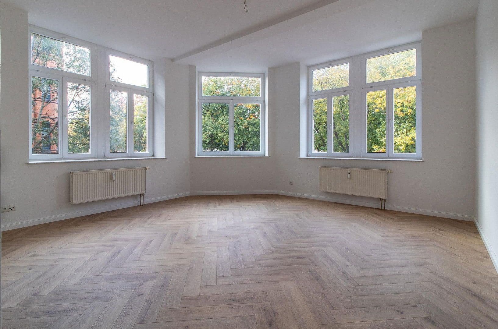 Pronájem bytu 2+1 60 m², Osterweihstraße 18, Cvikov, Sasko Pronájem bytu 2+1 60 m², Osterweihstraße 18, Cvikov, Sasko