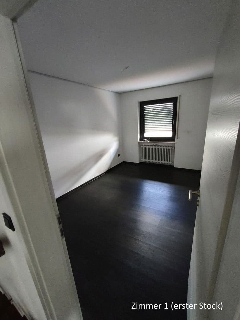 Prodej domu 152 m², pozemek 183 m², Dittelbrunn, Bavorsko Prodej domu 152 m², pozemek 183 m², Dittelbrunn, Bavorsko