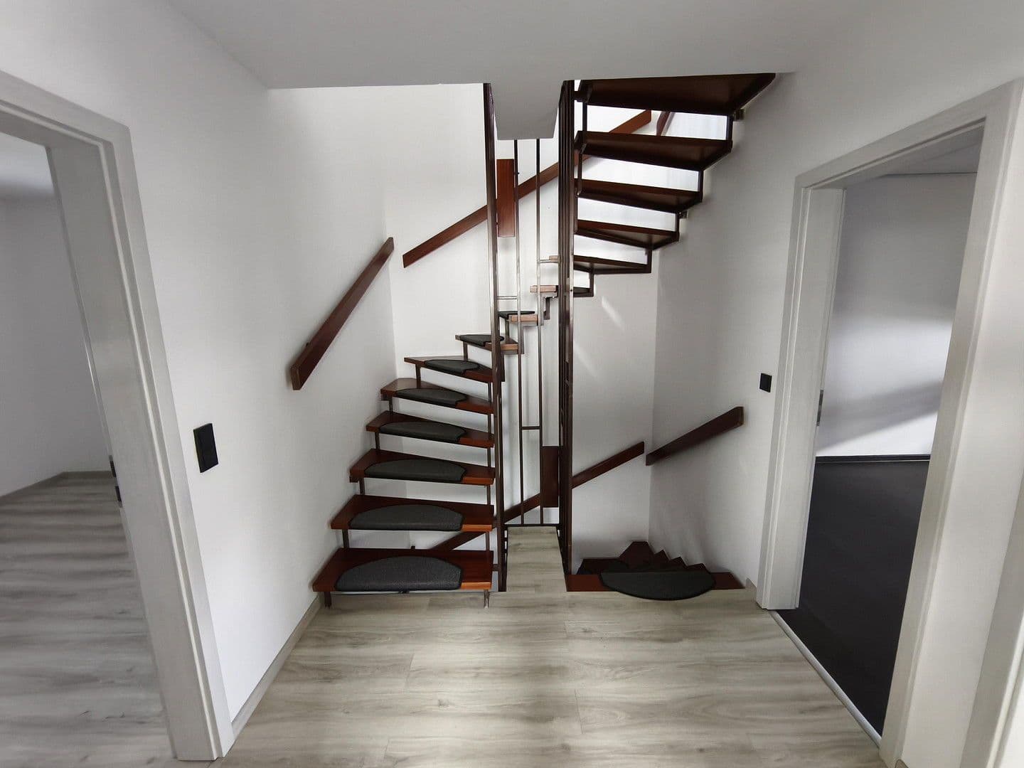 Prodej domu 152 m², pozemek 183 m², Dittelbrunn, Bavorsko Prodej domu 152 m², pozemek 183 m², Dittelbrunn, Bavorsko