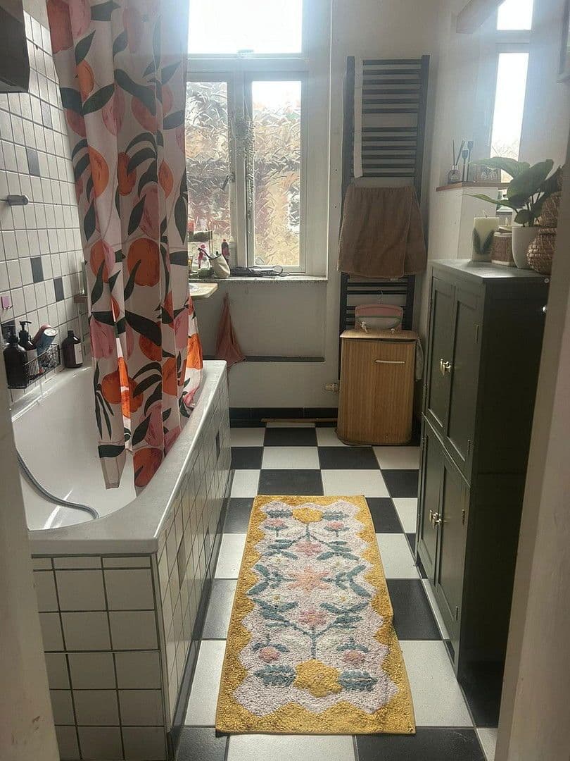 Pronájem bytu 2+1 69 m², Pozzistraße 10, Mannheim, Bádensko-Württembersko Pronájem bytu 2+1 69 m², Pozzistraße 10, Mannheim, Bádensko-Württembersko