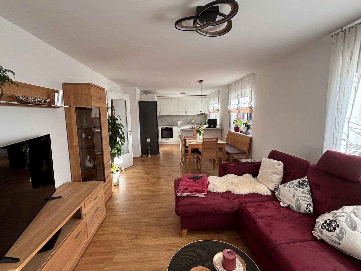 Pronájem bytu 3+1 94 m², Barbing, Bavorsko Pronájem bytu 3+1 94 m², Barbing, Bavorsko