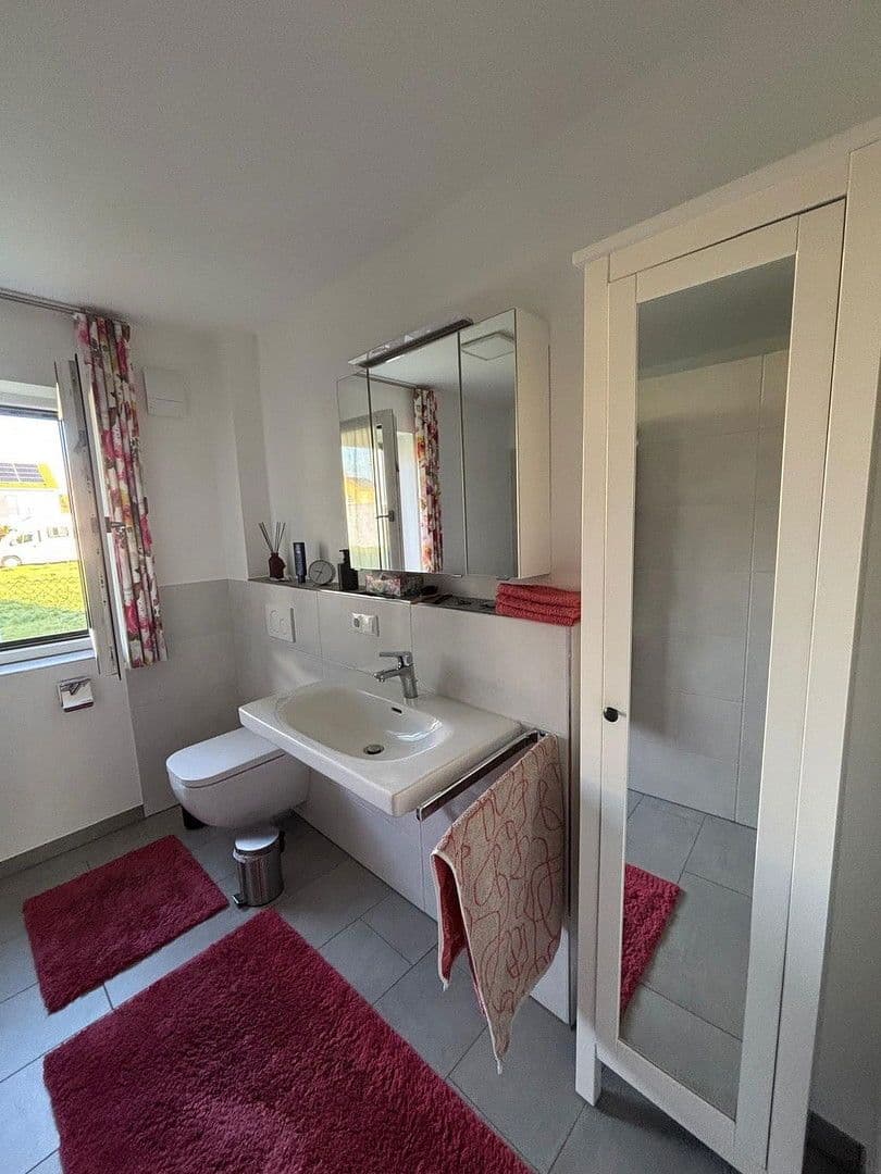 Pronájem bytu 3+1 94 m², Barbing, Bavorsko Pronájem bytu 3+1 94 m², Barbing, Bavorsko