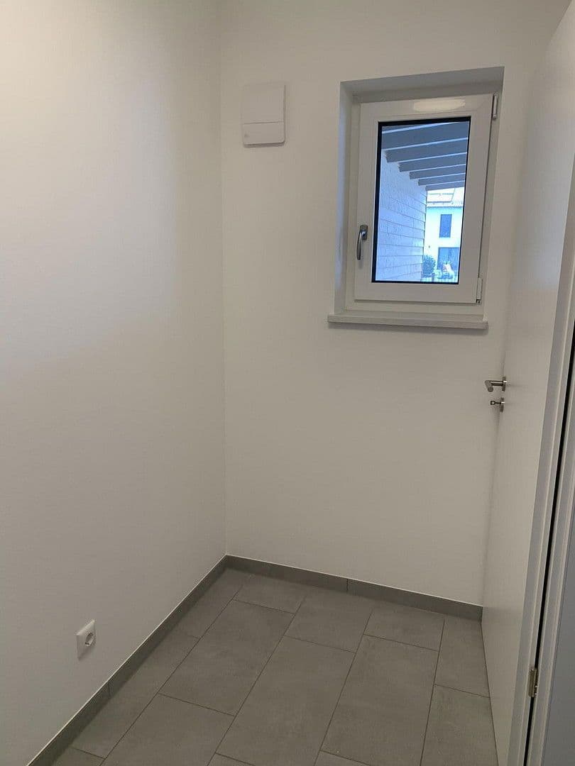 Pronájem bytu 3+1 94 m², Barbing, Bavorsko Pronájem bytu 3+1 94 m², Barbing, Bavorsko