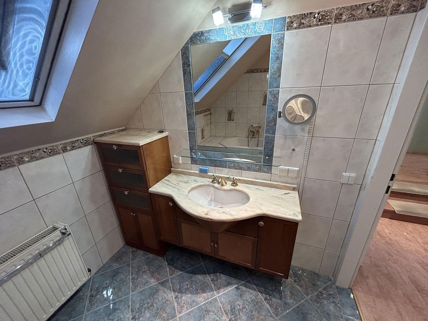 Pronájem bytu 3+1 90 m², Gurkgasse 26, Wien, Wien Pronájem bytu 3+1 90 m², Gurkgasse 26, Wien, Wien