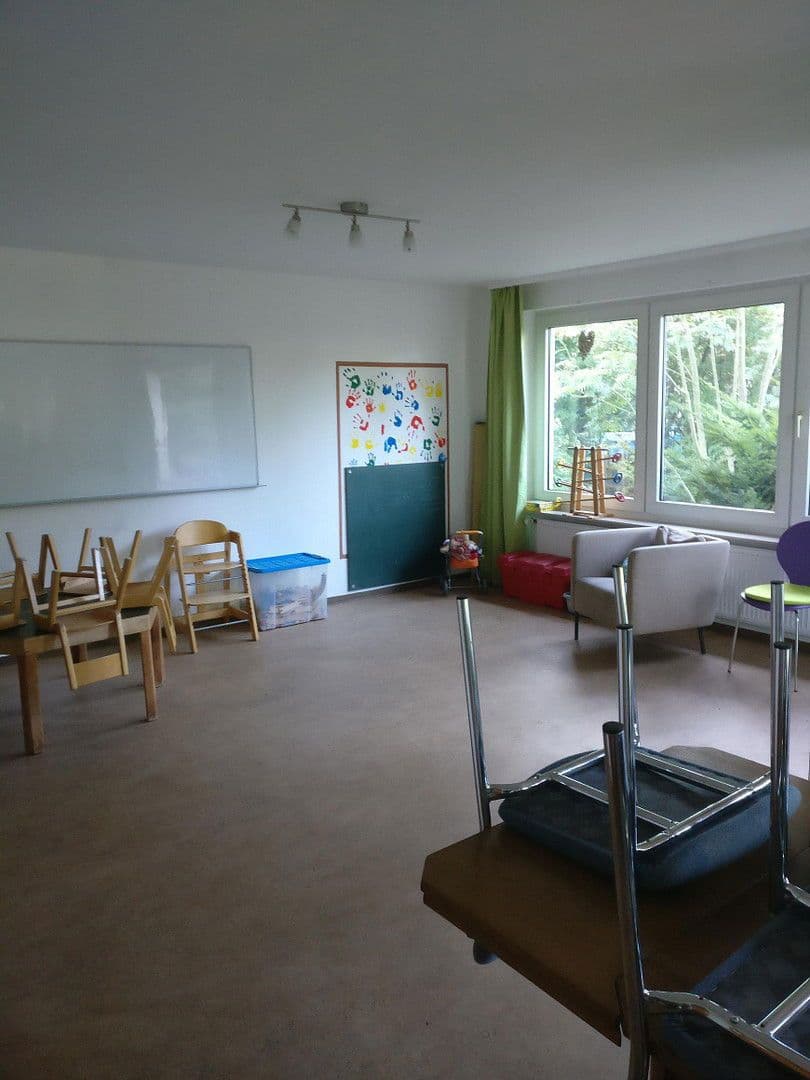 Prodej domu 260 m², pozemek 1.101 m², Bosteler Weg 11A, Celle, Dolní Sasko Prodej domu 260 m², pozemek 1.101 m², Bosteler Weg 11A, Celle, Dolní Sasko