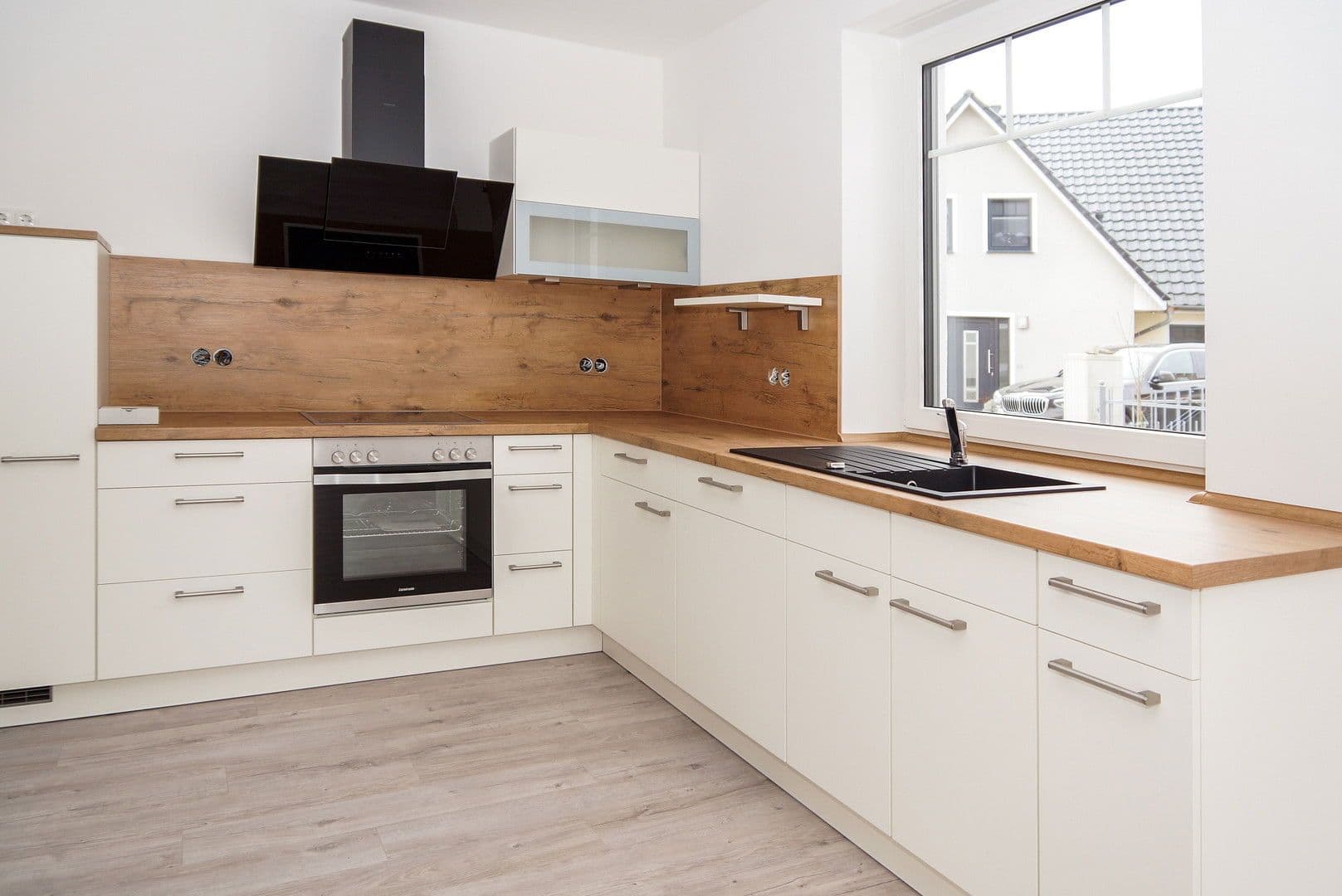 Pronájem domu 120 m², pozemek 320 m², Hornstorf, Mecklenburg-Vorpommern Pronájem domu 120 m², pozemek 320 m², Hornstorf, Mecklenburg-Vorpommern