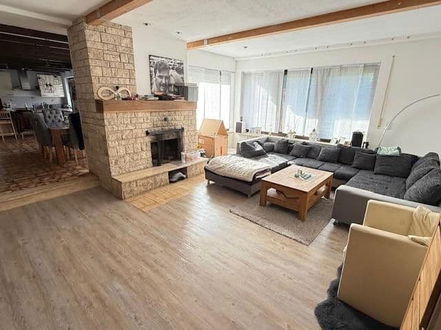 Prodej domu 201 m², pozemek 1.430 m², Michelau in Oberfranken, Bavorsko Prodej domu 201 m², pozemek 1.430 m², Michelau in Oberfranken, Bavorsko