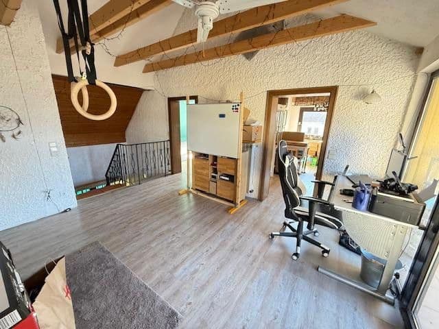 Prodej domu 201 m², pozemek 1.430 m², Michelau in Oberfranken, Bavorsko Prodej domu 201 m², pozemek 1.430 m², Michelau in Oberfranken, Bavorsko