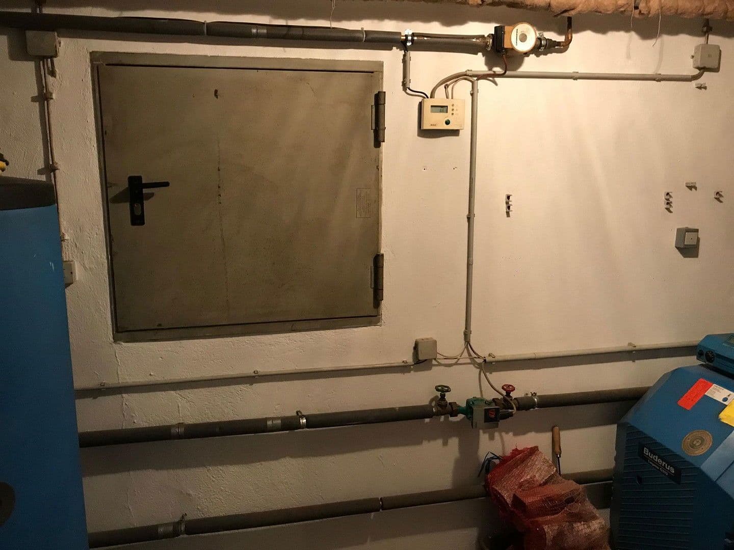 Prodej domu 201 m², pozemek 1.430 m², Michelau in Oberfranken, Bavorsko Prodej domu 201 m², pozemek 1.430 m², Michelau in Oberfranken, Bavorsko