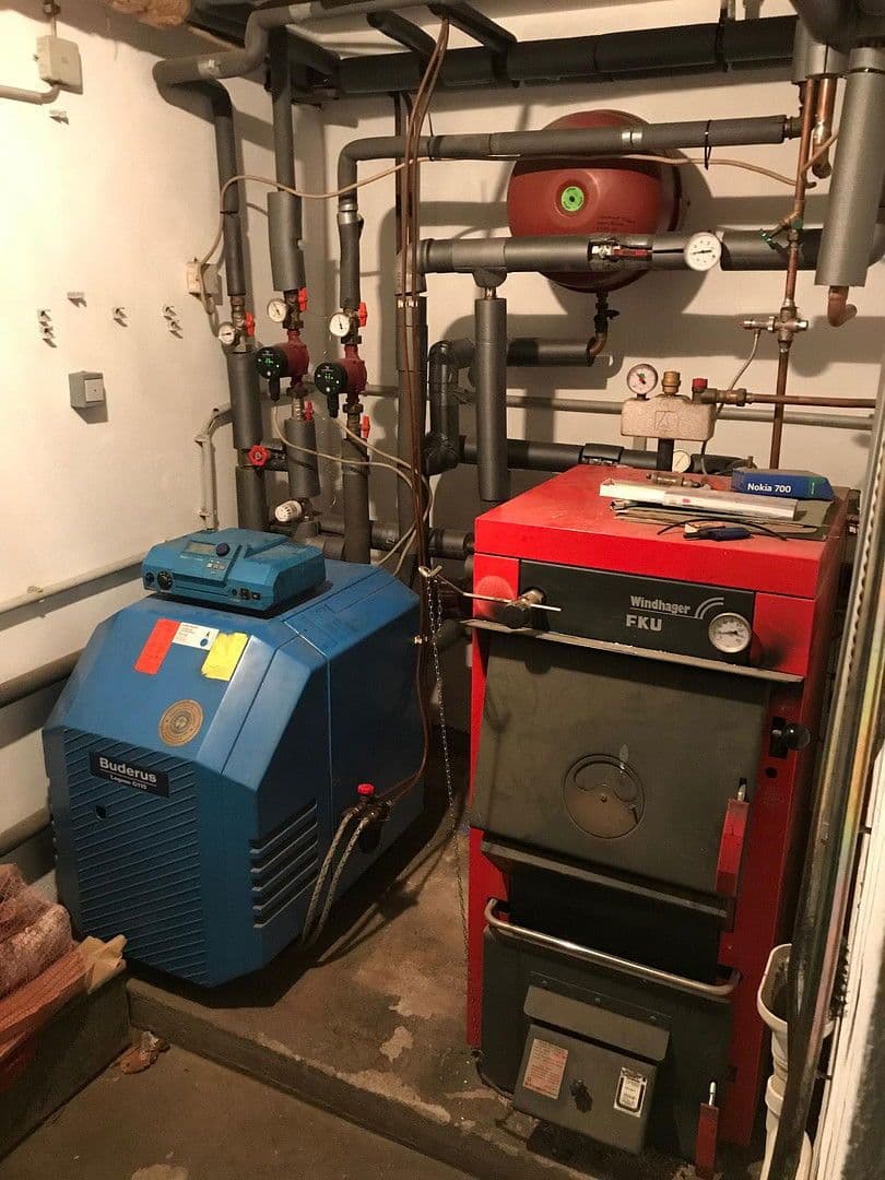 Prodej domu 201 m², pozemek 1.430 m², Michelau in Oberfranken, Bavorsko Prodej domu 201 m², pozemek 1.430 m², Michelau in Oberfranken, Bavorsko