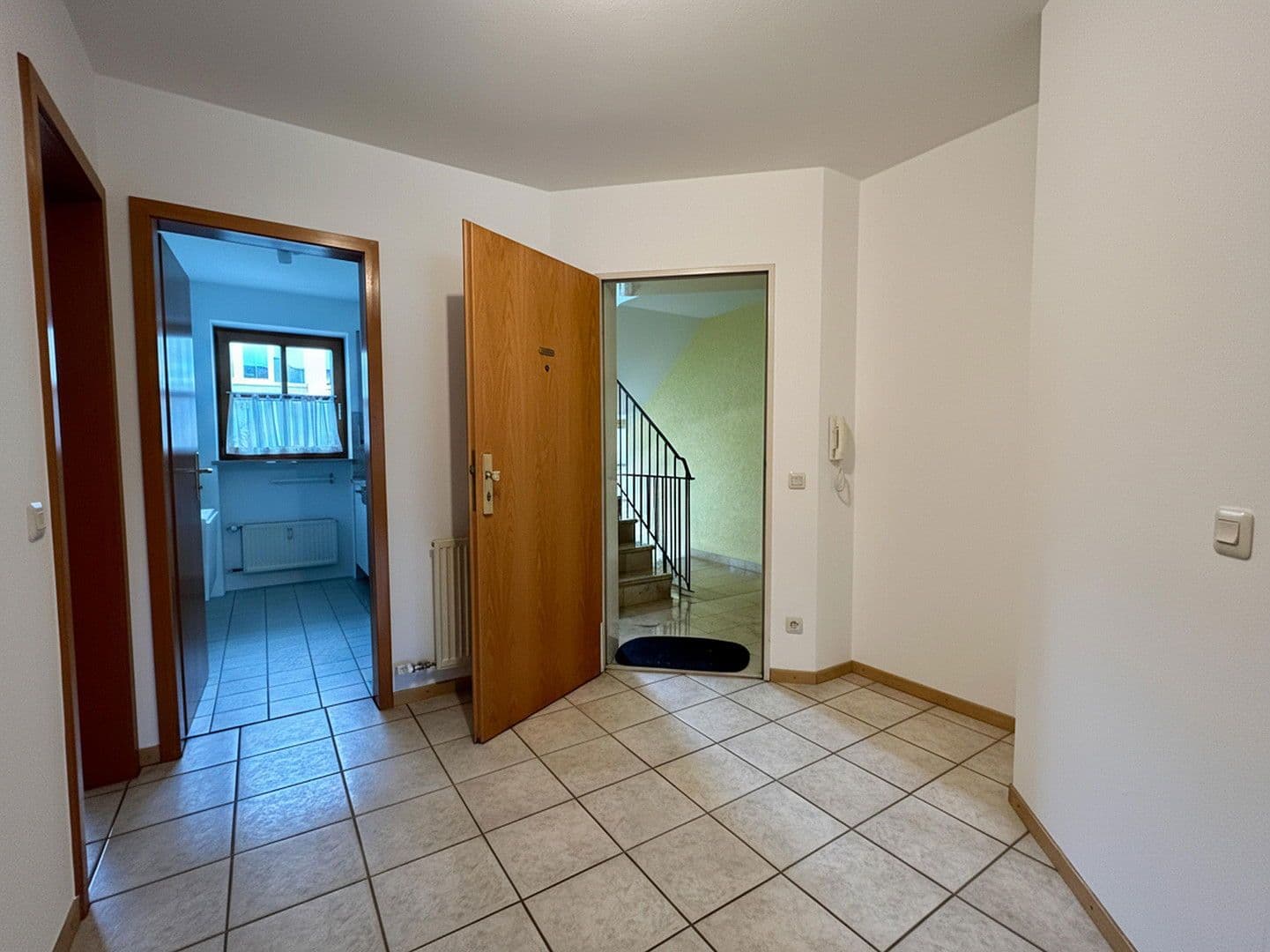 Prodej bytu 2+kk 62 m², Maistr. 1, Germering, Bavorsko Prodej bytu 2+kk 62 m², Maistr. 1, Germering, Bavorsko