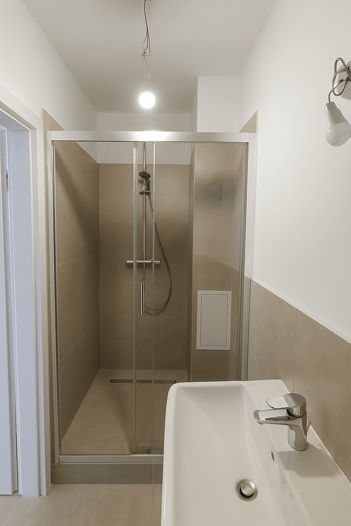 Prodej bytu 2+1 46 m², Berlin, Berlín Prodej bytu 2+1 46 m², Berlin, Berlín