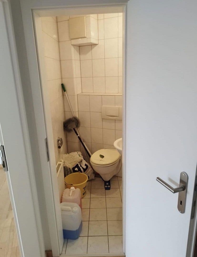 Pronájem bytu 2+1 61 m², Hauptstraße 3, Bornheim, Severní Porýní-Vestfálsko Pronájem bytu 2+1 61 m², Hauptstraße 3, Bornheim, Severní Porýní-Vestfálsko