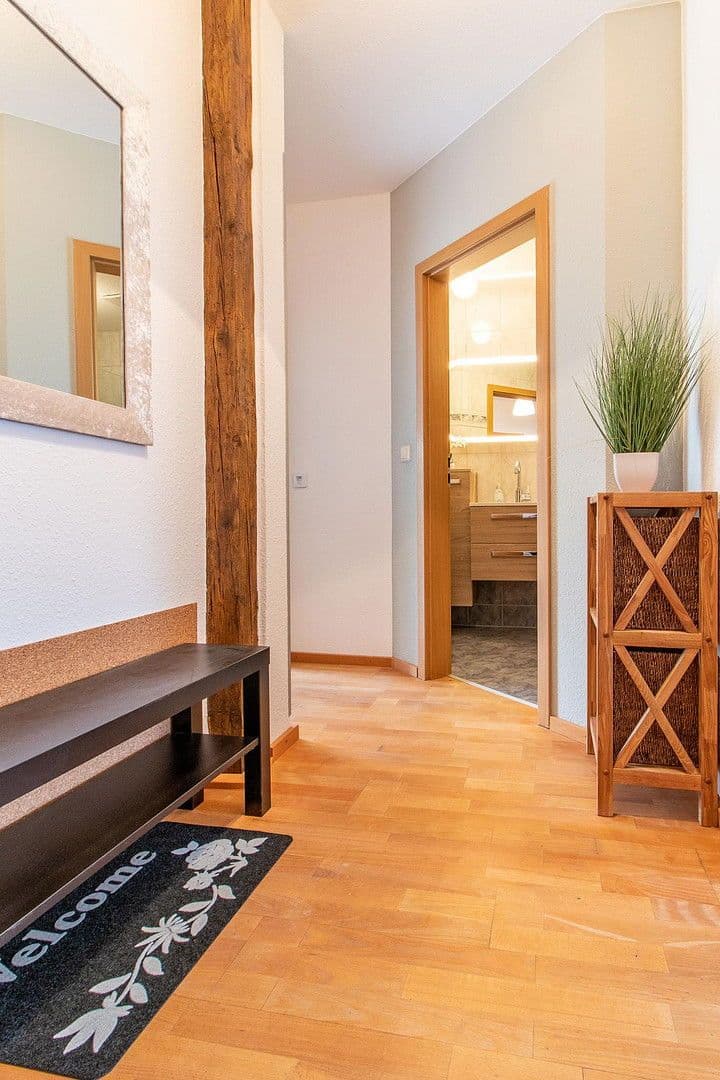 Pronájem bytu 2+1 50 m², Leipziger Straße 61, Cvikov, Sasko Pronájem bytu 2+1 50 m², Leipziger Straße 61, Cvikov, Sasko