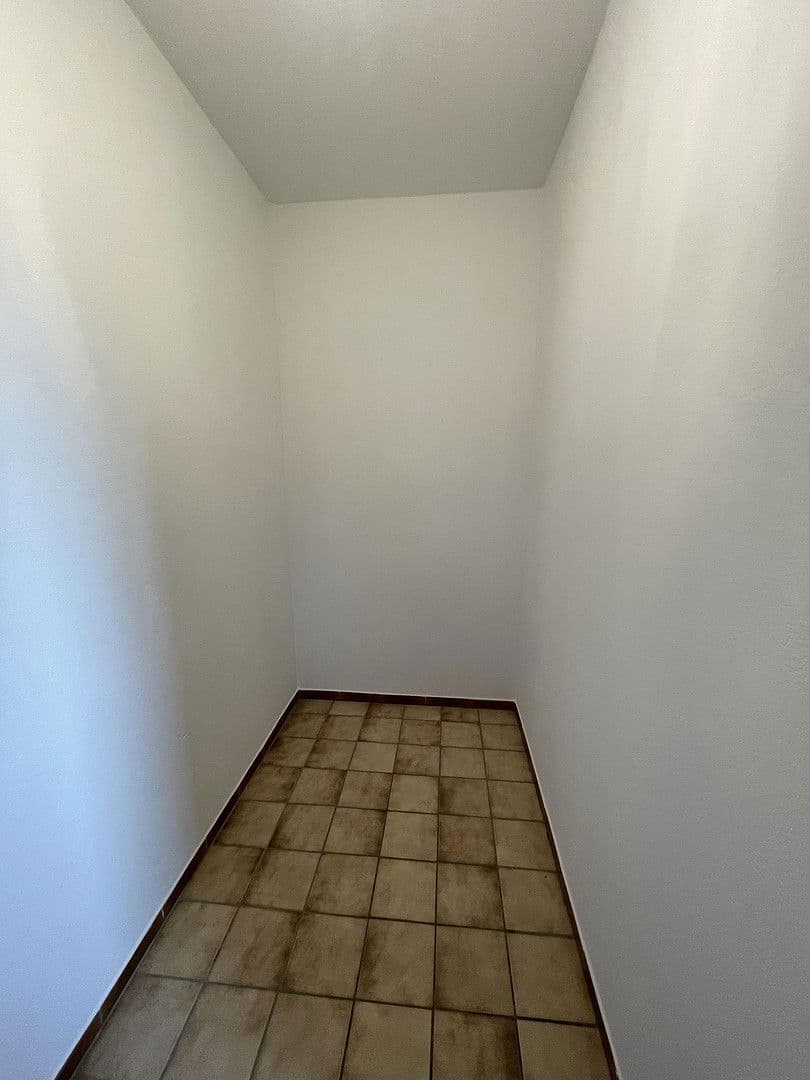 Pronájem bytu 2+1 62 m², Kopernikusstraße 3a, Celle, Dolní Sasko Pronájem bytu 2+1 62 m², Kopernikusstraße 3a, Celle, Dolní Sasko