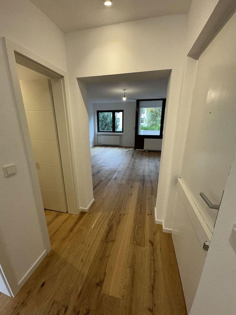 Prodej bytu 3+1 80 m², Köln, Severní Porýní-Vestfálsko Prodej bytu 3+1 80 m², Köln, Severní Porýní-Vestfálsko