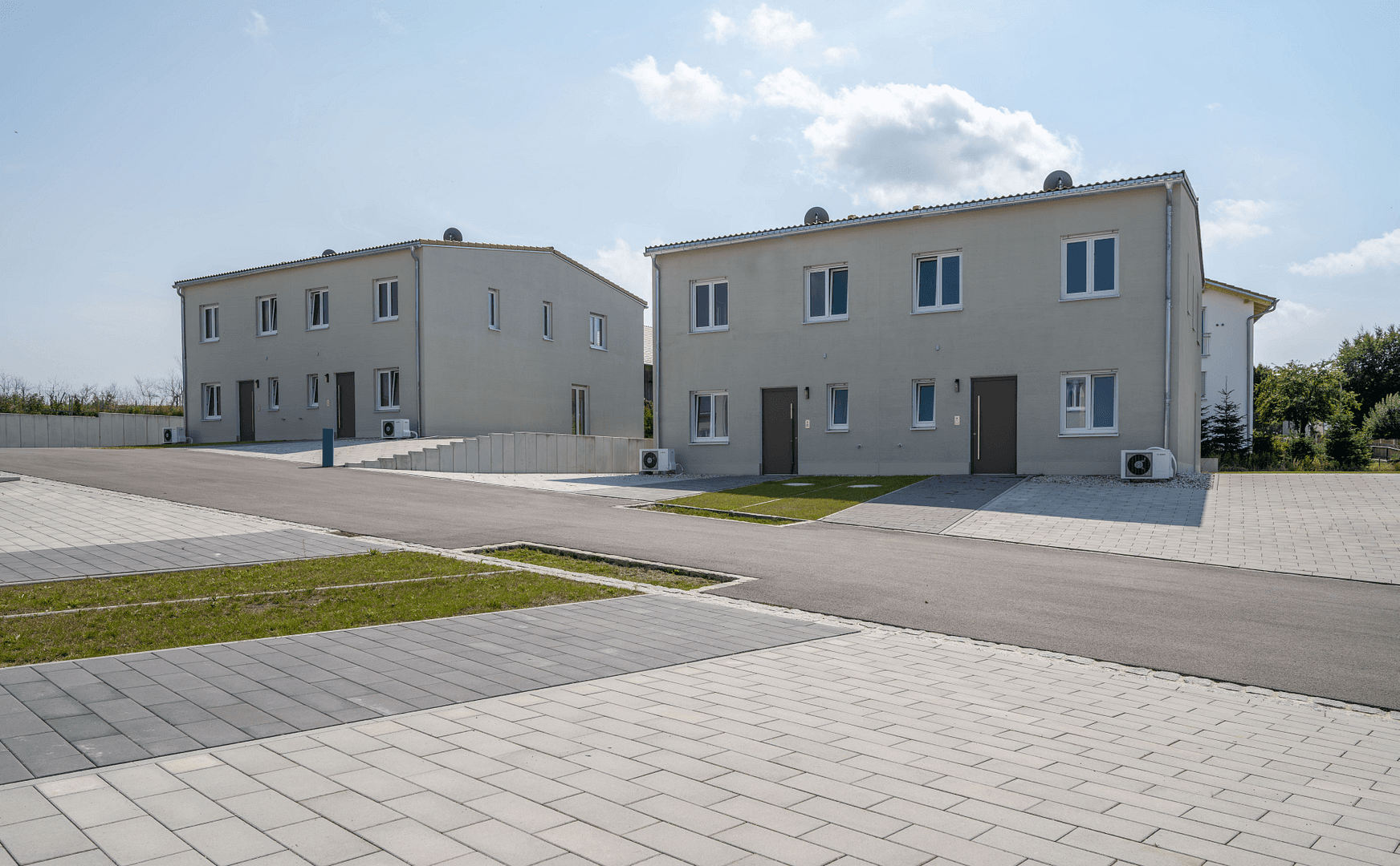 Pronájem domu 135 m², pozemek 400 m², Petzkofen 36, Aufhausen, Bavorsko Pronájem domu 135 m², pozemek 400 m², Petzkofen 36, Aufhausen, Bavorsko