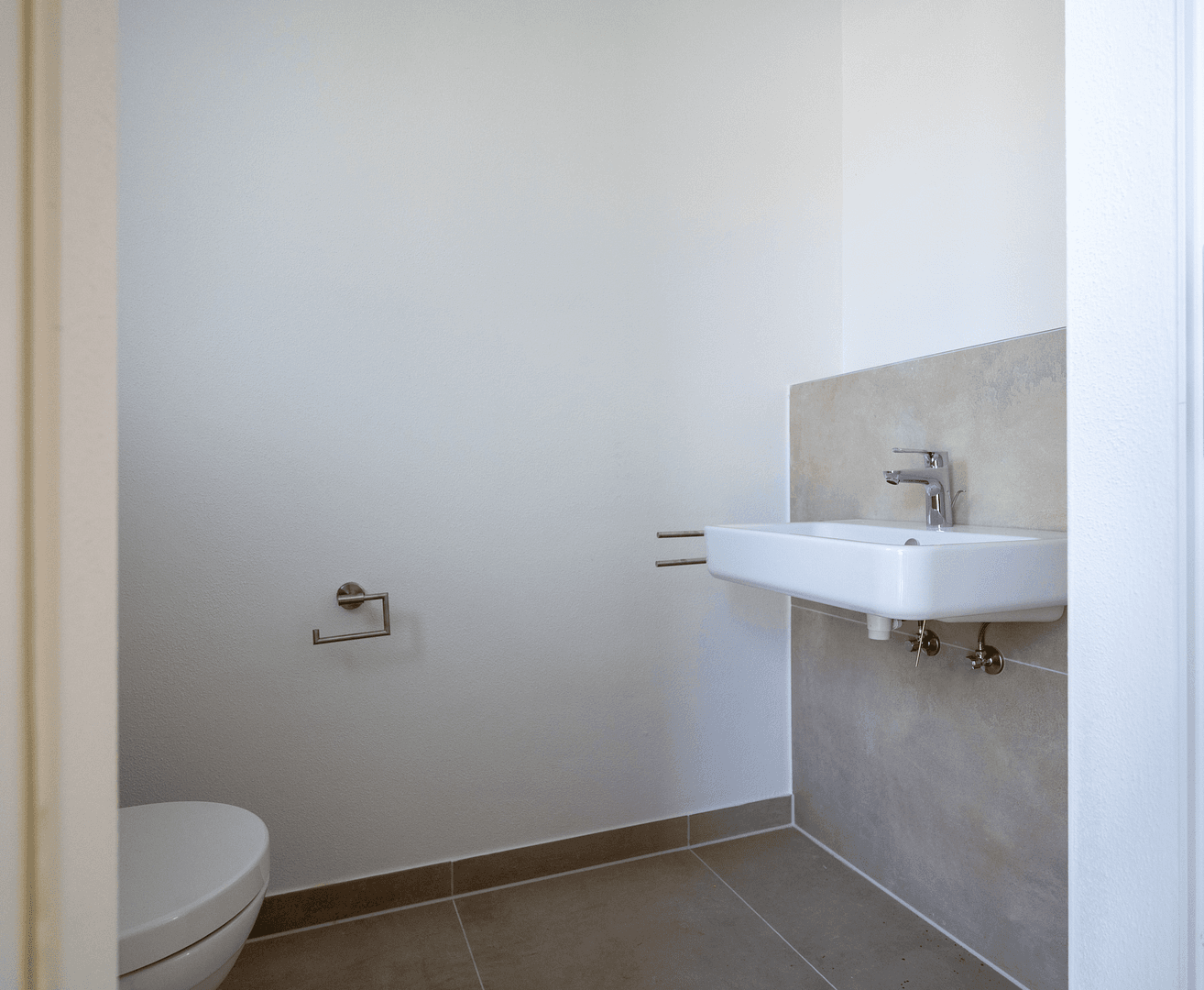 Pronájem domu 135 m², pozemek 400 m², Petzkofen 36, Aufhausen, Bavorsko Pronájem domu 135 m², pozemek 400 m², Petzkofen 36, Aufhausen, Bavorsko