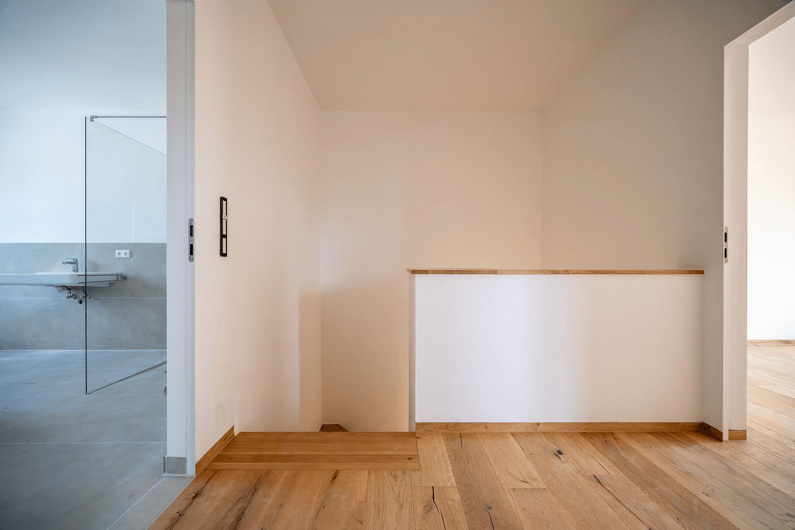 Pronájem domu 135 m², pozemek 400 m², Petzkofen 36, Aufhausen, Bavorsko Pronájem domu 135 m², pozemek 400 m², Petzkofen 36, Aufhausen, Bavorsko