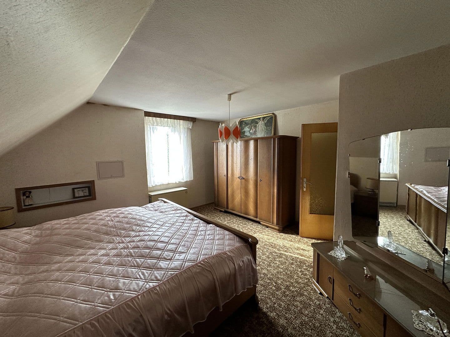 Prodej domu 144 m², pozemek 3.000 m², Brockum, Dolní Sasko Prodej domu 144 m², pozemek 3.000 m², Brockum, Dolní Sasko