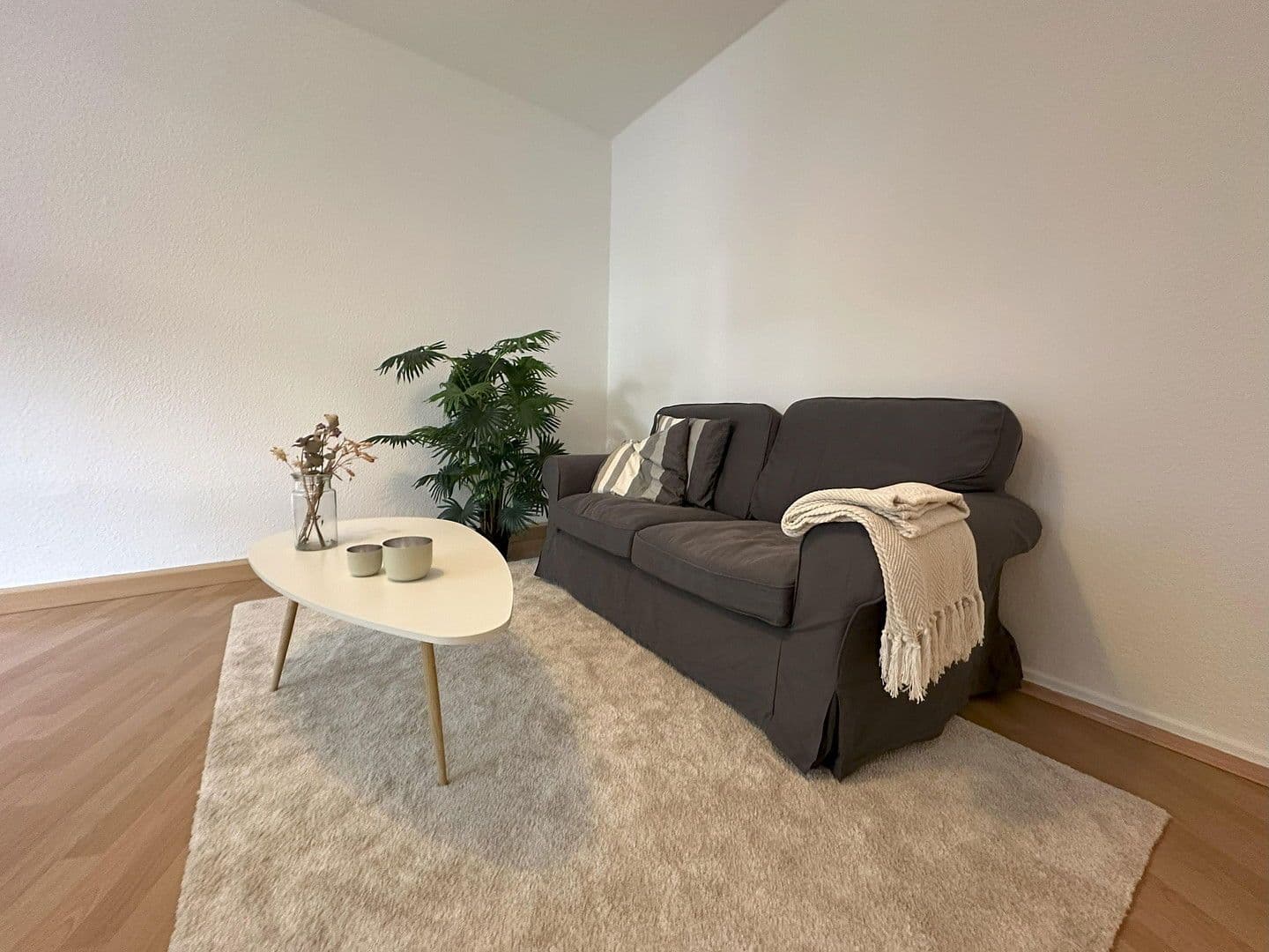 Pronájem bytu 2+1 55 m², Essen, Severní Porýní-Vestfálsko Pronájem bytu 2+1 55 m², Essen, Severní Porýní-Vestfálsko