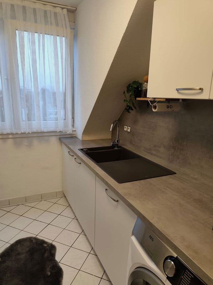 Pronájem bytu 3+1 63 m², Hanau, Hessen Pronájem bytu 3+1 63 m², Hanau, Hessen