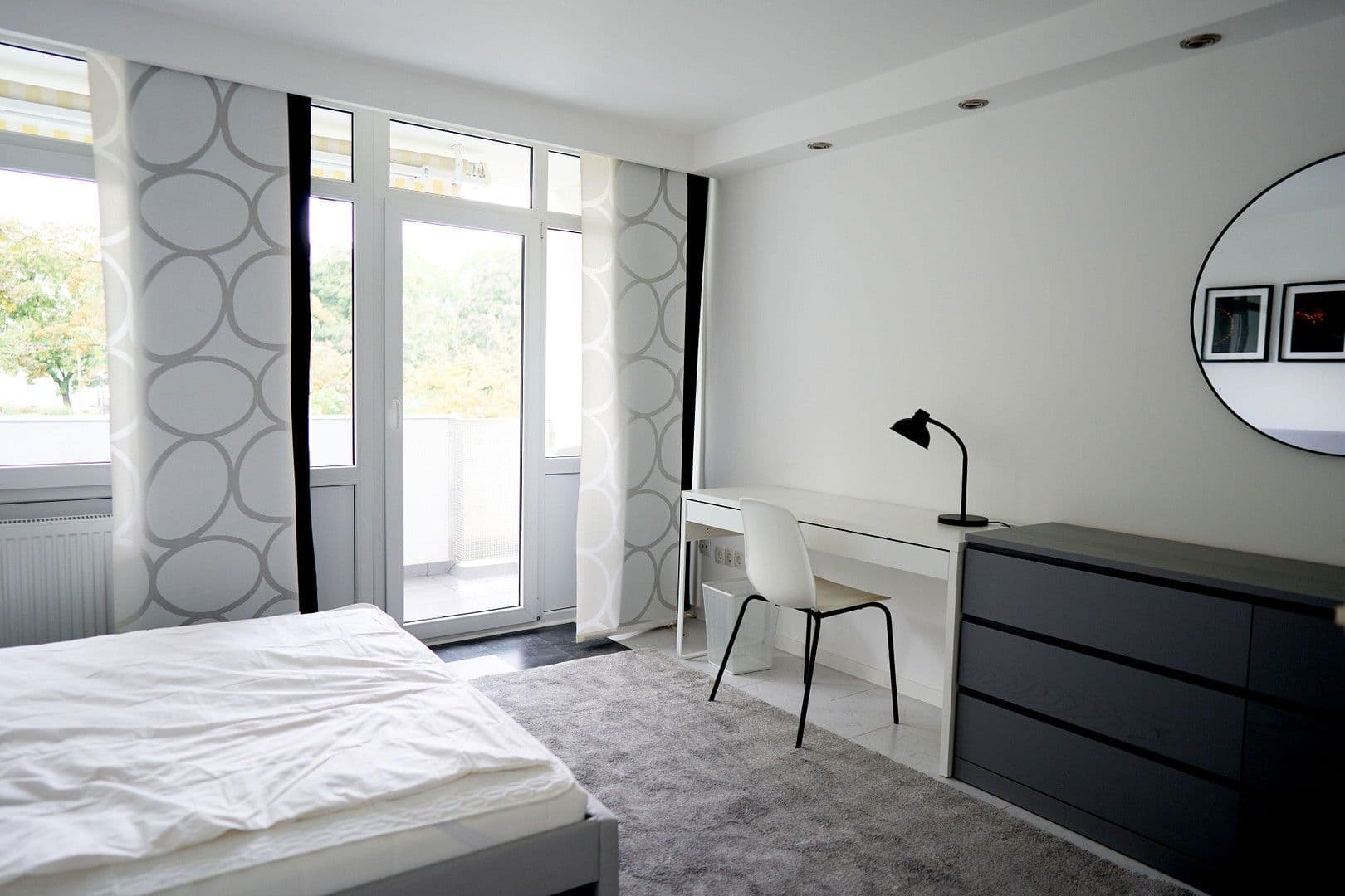 Pronájem bytu 1+1 19 m², Paracelsusstraße 4, München, Bavorsko Pronájem bytu 1+1 19 m², Paracelsusstraße 4, München, Bavorsko