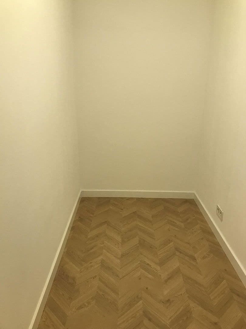 Pronájem bytu 3+1 75 m², Radebeul, Sasko Pronájem bytu 3+1 75 m², Radebeul, Sasko