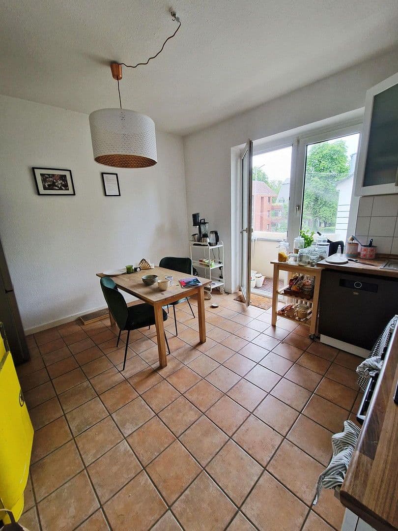 Pronájem bytu 2+1 78 m², Düsseldorf-Benrath, Severní Porýní-Vestfálsko Pronájem bytu 2+1 78 m², Düsseldorf-Benrath, Severní Porýní-Vestfálsko